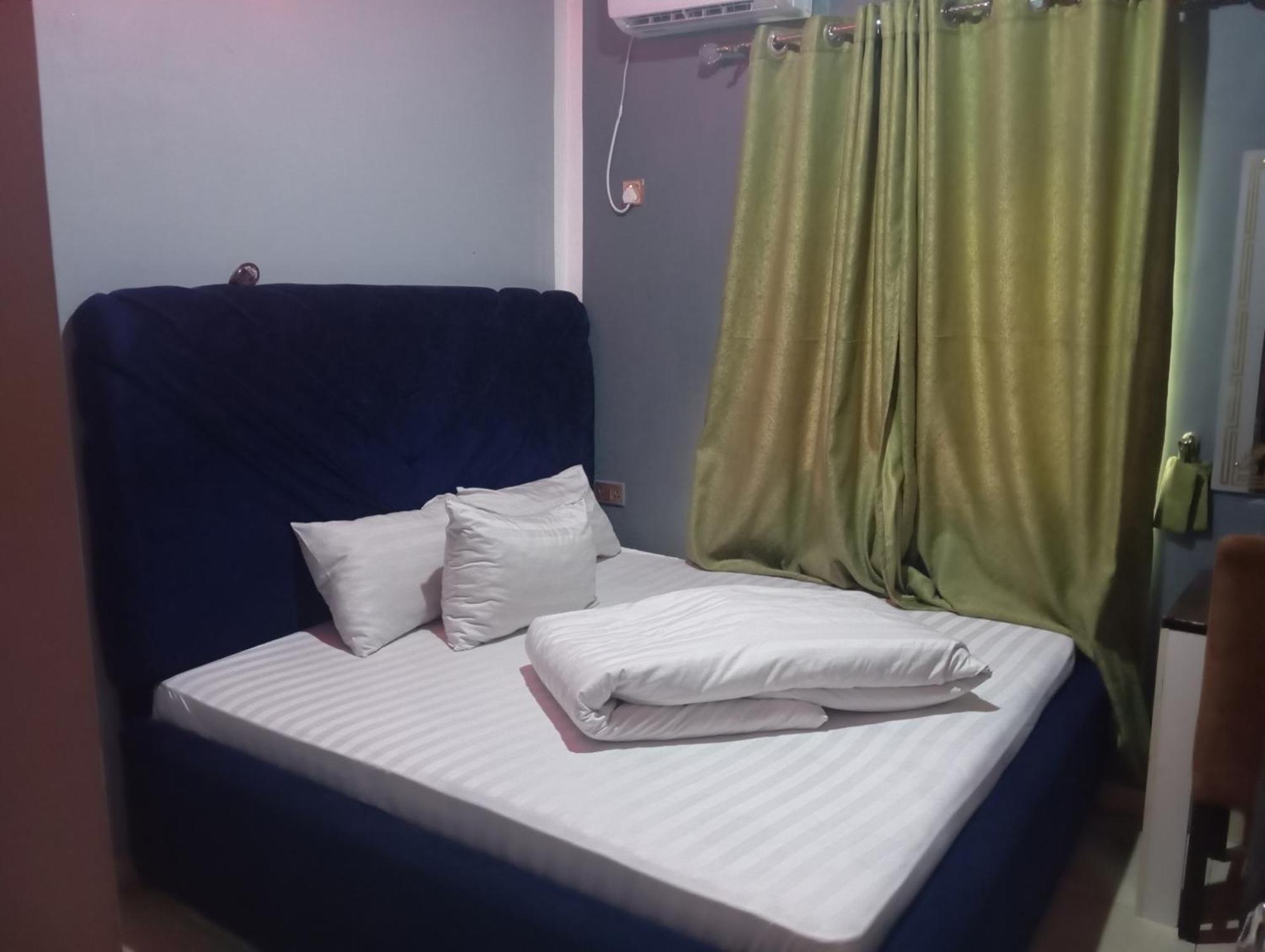 Charles Groove Hotel & Suit Порт-Харкурт Екстер'єр фото